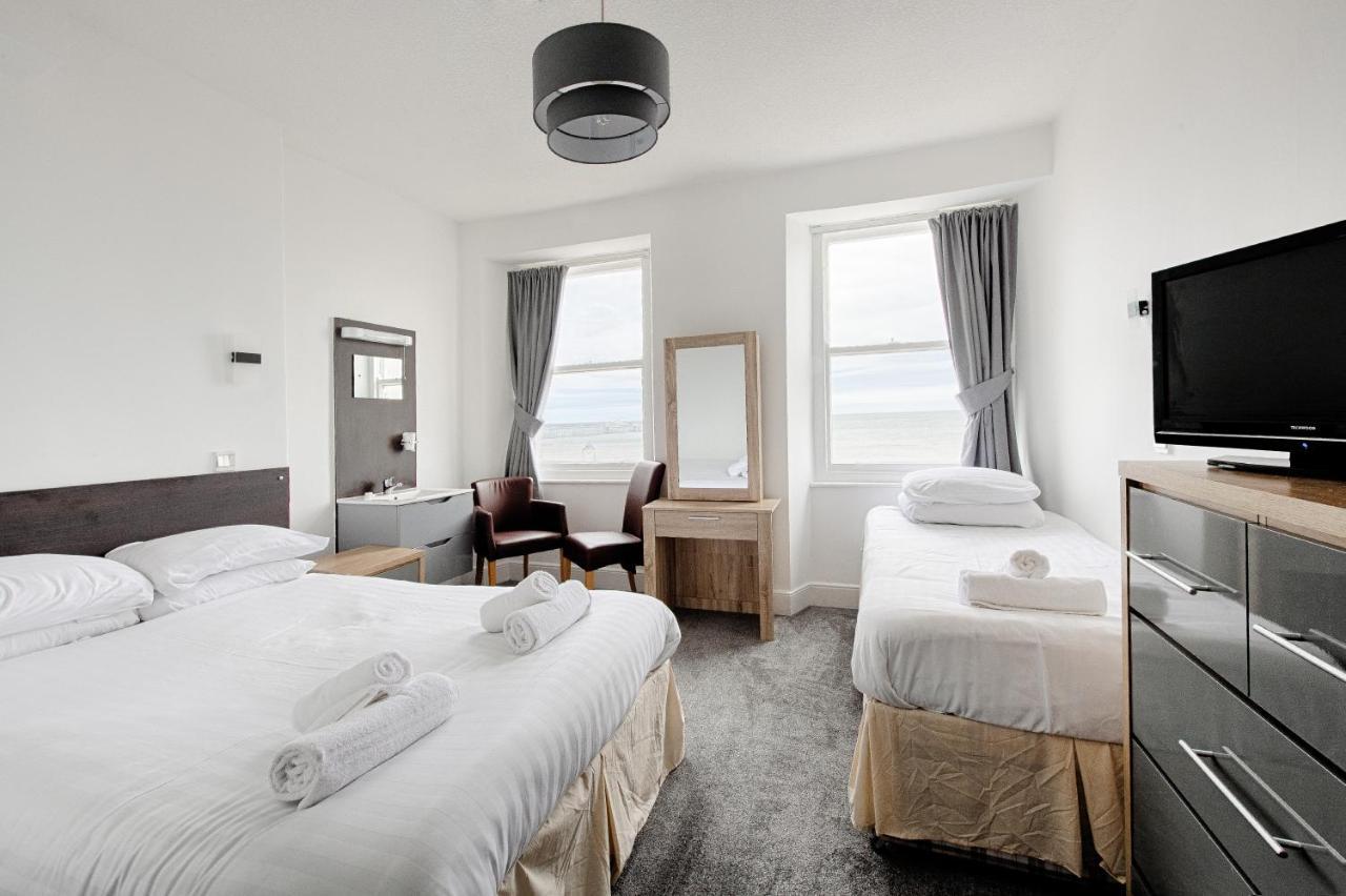 Whitehouse Hotel Ландъндо Екстериор снимка