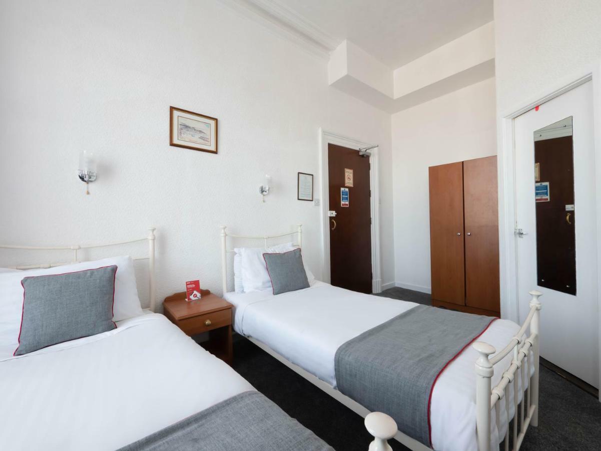 Whitehouse Hotel Ландъндо Екстериор снимка