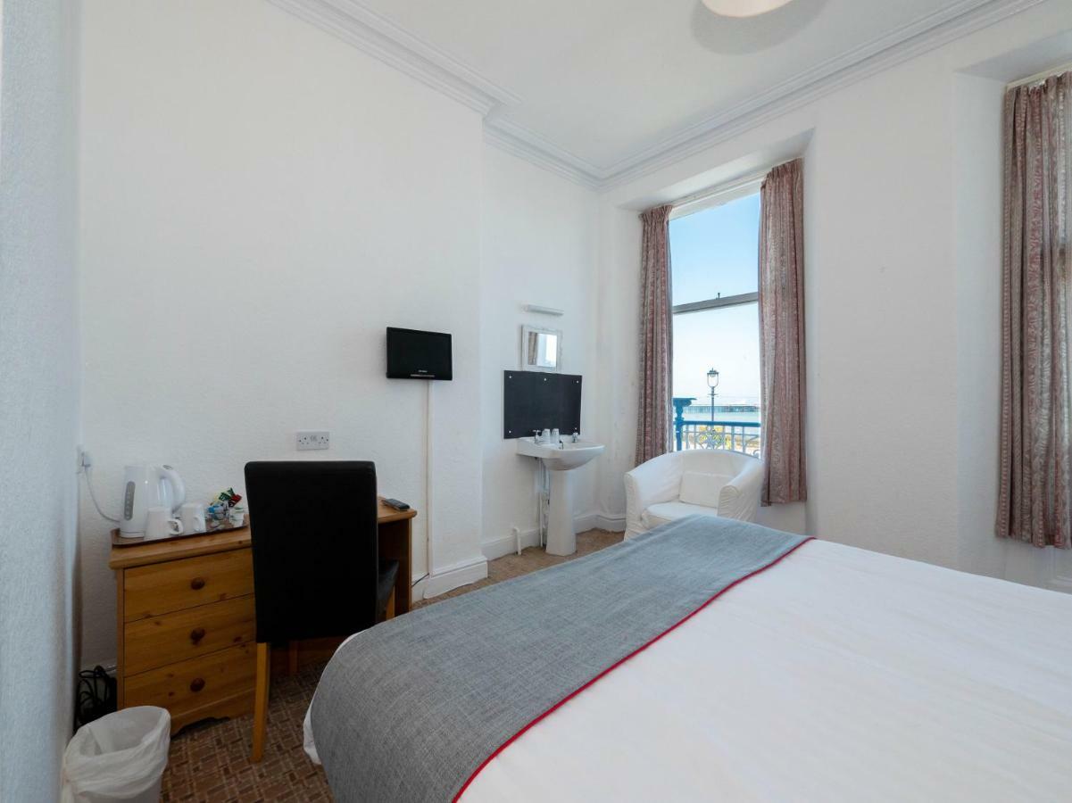 Whitehouse Hotel Ландъндо Екстериор снимка