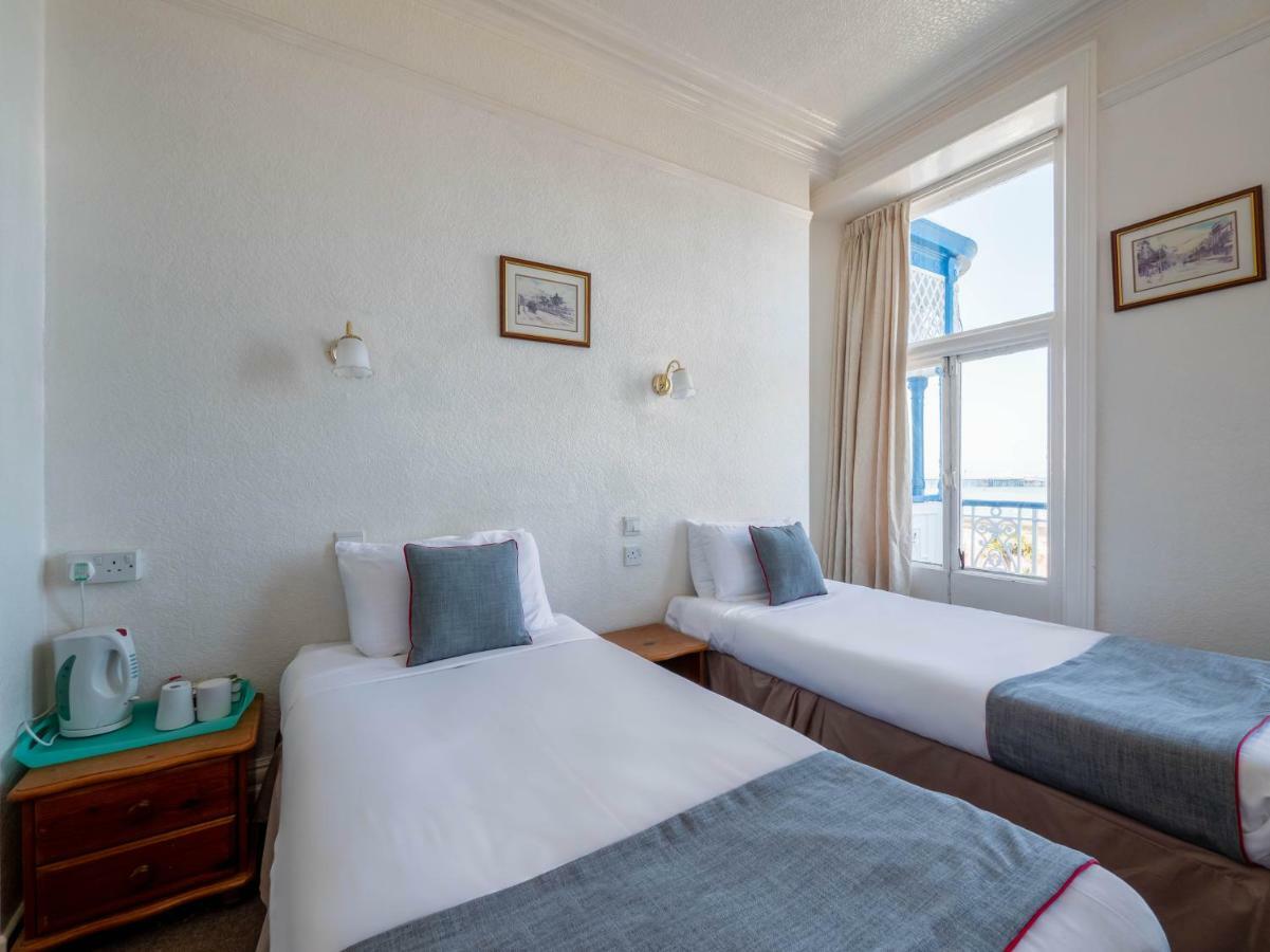 Whitehouse Hotel Ландъндо Екстериор снимка