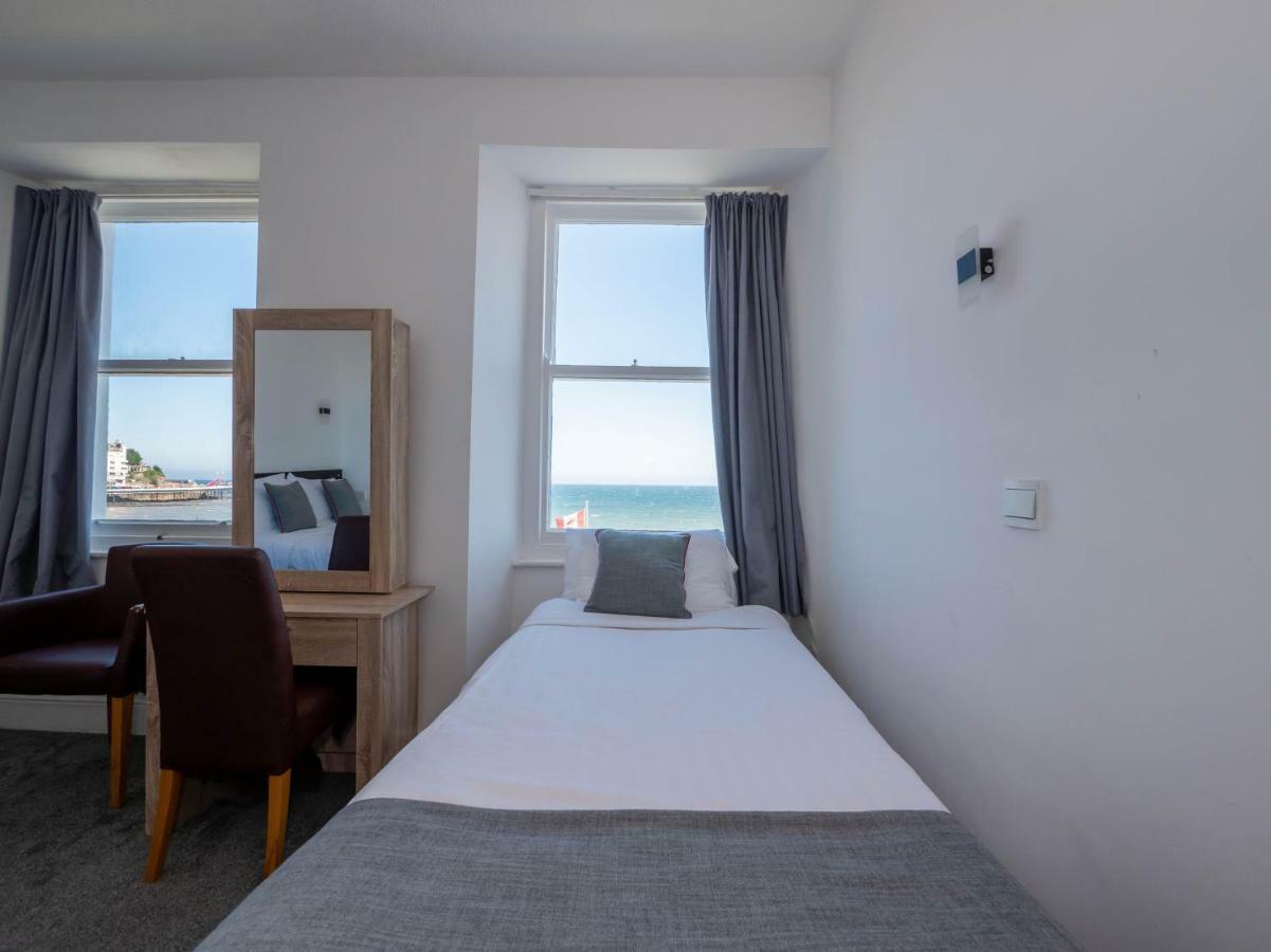 Whitehouse Hotel Ландъндо Екстериор снимка